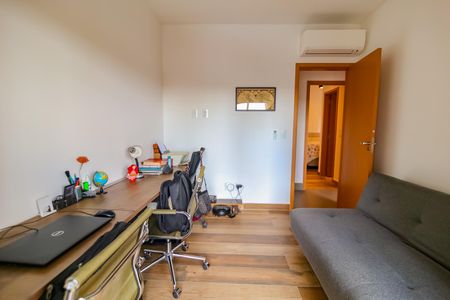 Apartamento para alugar com 106m², 3 quartos e 2 vagasQuarto 2