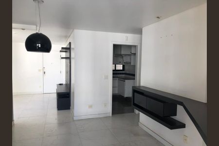 Apartamento à venda com 110m², 3 quartos e 2 vagas Apartamento à venda com 110m², 3 quartos e 2 vagasSala