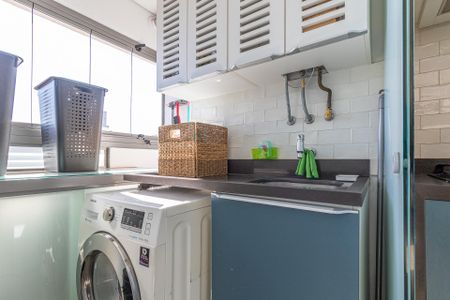 Apartamento à venda com 95m², 3 quartos e 2 vagasÁrea de Serviço