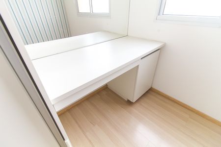 Quarto 1 de apartamento à venda com 2 quartos, 42m² em Itaquera, São Paulo