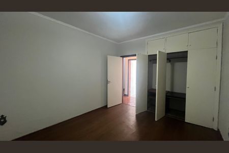 Casa à venda com 400m², 3 quartos e 5 vagasSuíte 2