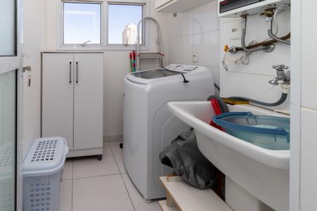 Apartamento à venda com 47m², 1 quarto e 1 vagaÁrea de Serviço