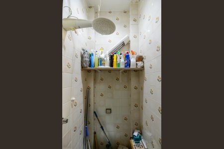 Apartamento à venda com 60m², 2 quartos e sem vagaBanheiro de Serviço