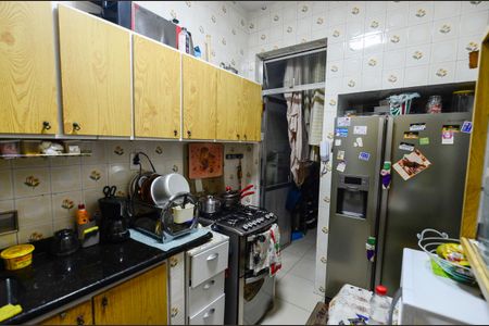 Apartamento à venda com 60m², 2 quartos e sem vagaCozinha