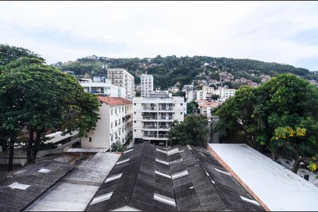 Apartamento à venda com 60m², 2 quartos e sem vagaSala