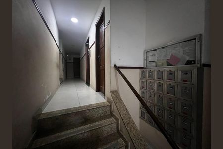 Apartamento à venda com 60m², 2 quartos e sem vagaHall