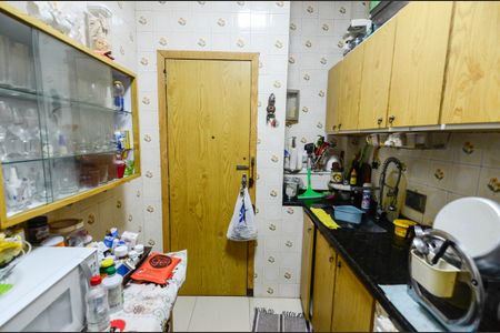 Apartamento à venda com 60m², 2 quartos e sem vagaCozinha