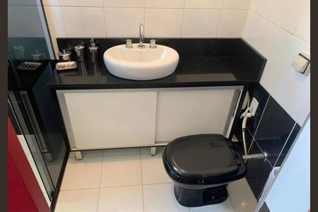 Casa à venda com 3 quartos, 130m² em Jardim Jabaquara, São Paulo