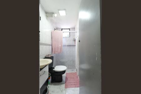 Apartamento à venda com 48m², 2 quartos e 1 vaga Apartamento à venda com 48m², 2 quartos e 1 vagaBanheiro