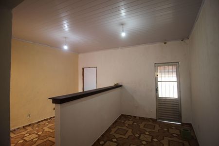 Casa para alugar com 2 quartos, 179m² em Jardim Santa Rosália, Sorocaba