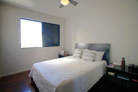 Apartamento à venda com 140m², 4 quartos e 3 vagasSuíte
