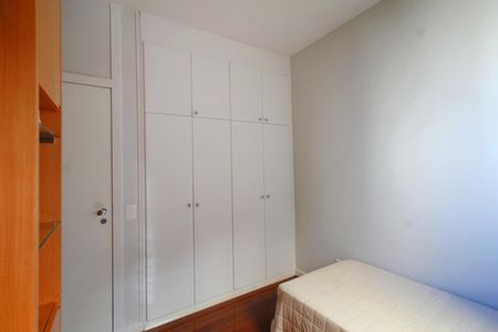 Apartamento à venda com 140m², 4 quartos e 3 vagasQuarto 4