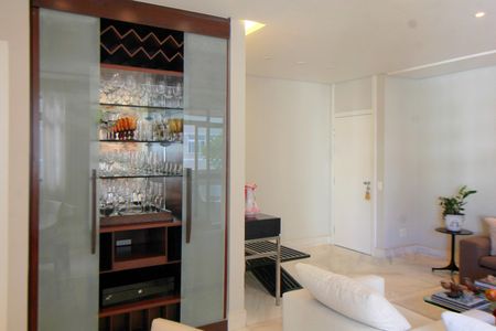 Apartamento à venda com 140m², 4 quartos e 3 vagasSala de Jantar