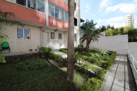 Apartamento à venda com 91m², 2 quartos e sem vagaÁrea Comum