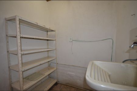 Casa para alugar com 56m², 2 quartos e sem vagaÁrea de Serviço