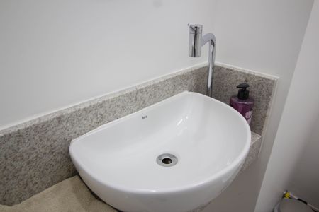 Apartamento à venda com 85m², 2 quartos e 2 vagasLavabo