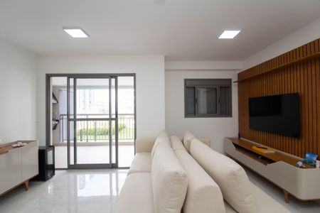 Sala de apartamento para alugar com 2 quartos, 85m² em City América, São Paulo