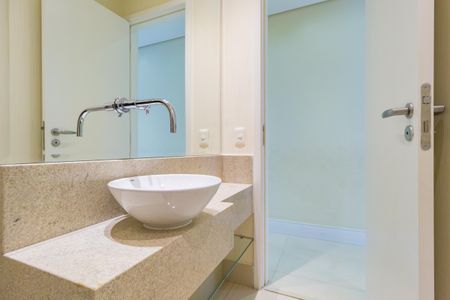 Apartamento para alugar com 118m², 3 quartos e 4 vagas Apartamento para alugar com 118m², 3 quartos e 4 vagasLavabo