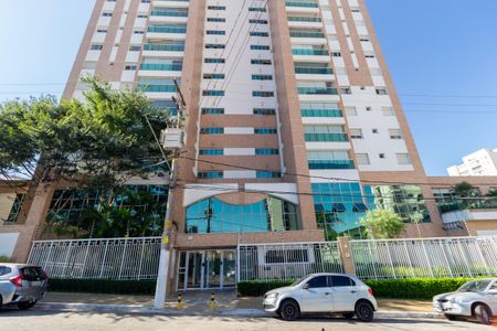 Apartamento para alugar com 118m², 3 quartos e 4 vagas Apartamento para alugar com 118m², 3 quartos e 4 vagasFachada