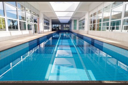 Apartamento para alugar com 118m², 3 quartos e 4 vagas Apartamento para alugar com 118m², 3 quartos e 4 vagasPiscina