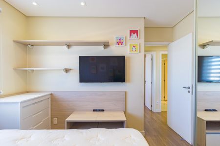 Apartamento para alugar com 118m², 3 quartos e 4 vagas Apartamento para alugar com 118m², 3 quartos e 4 vagasQuarto 2
