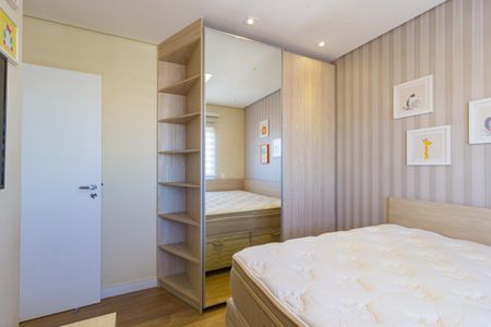 Apartamento para alugar com 118m², 3 quartos e 4 vagas Apartamento para alugar com 118m², 3 quartos e 4 vagasQuarto 2