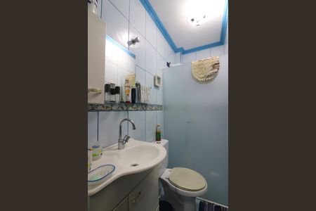 Casa à venda com 145m², 3 quartos e 2 vagasEdícula - Banheiro