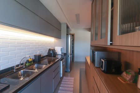 Apartamento à venda com 112m², 2 quartos e 2 vagasCozinha