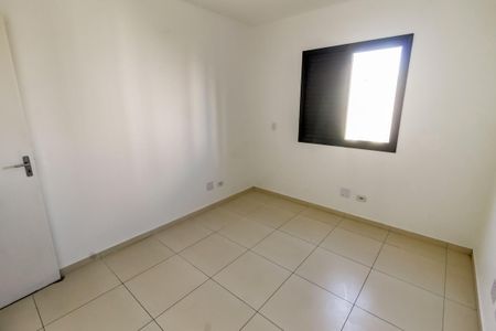 Apartamento para alugar com 117m², 4 quartos e 2 vagasQuarto 2