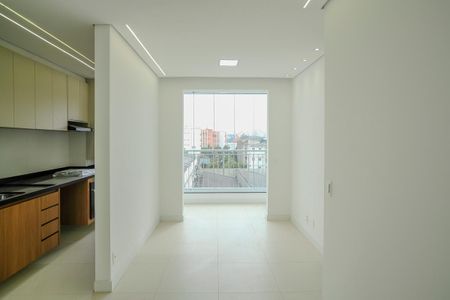 Apartamento para alugar com 55m², 2 quartos e 1 vagaSala