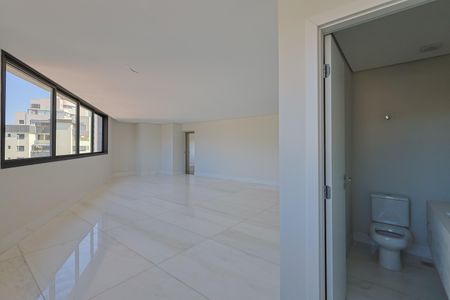 Apartamento à venda com 186m², 4 quartos e 3 vagasSala