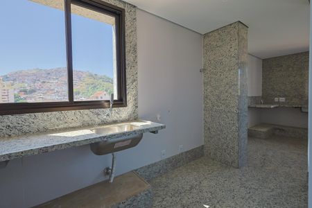Apartamento à venda com 186m², 4 quartos e 3 vagasÁrea de Serviço