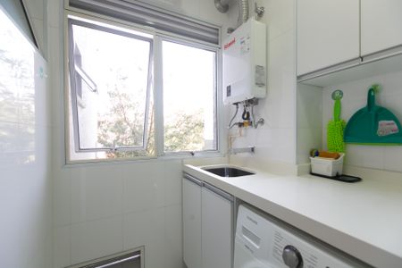 Apartamento à venda com 58m², 3 quartos e 1 vagaÁrea de Serviço