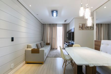 Sala de apartamento à venda com 3 quartos, 58m² em Colônia (zona Leste), São Paulo