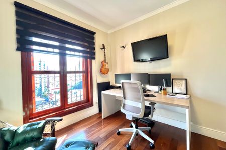 Apartamento à venda com 225m², 3 quartos e 3 vagasSuíte 2