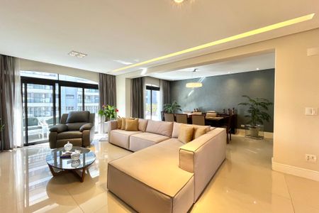 Apartamento à venda com 225m², 3 quartos e 3 vagasSala