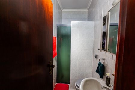 Casa à venda com 255m², 4 quartos e 3 vagas Casa à venda com 255m², 4 quartos e 3 vagasBanheiro do Quarto 1