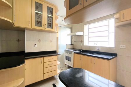 Apartamento à venda com 54m², 2 quartos e 2 vagasCozinha