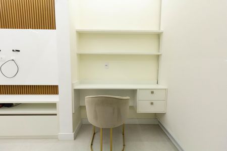 Apartamento à venda com 51m², 1 quarto e 1 vaga Apartamento à venda com 51m², 1 quarto e 1 vagaSala