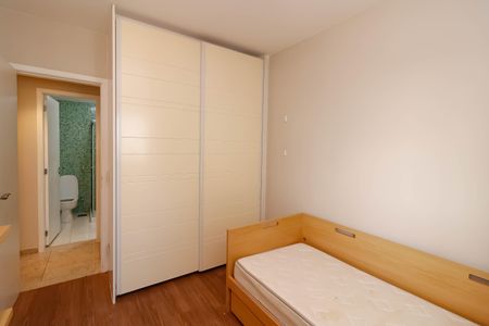 Apartamento à venda com 125m², 4 quartos e 2 vagasQuarto 1
