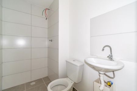 Apartamento à venda com 44m², 2 quartos e sem vaga Apartamento à venda com 44m², 2 quartos e sem vagaBanheiro