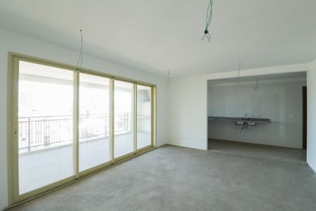 Apartamento à venda com 133m², 3 quartos e 2 vagas Apartamento à venda com 133m², 3 quartos e 2 vagasSala