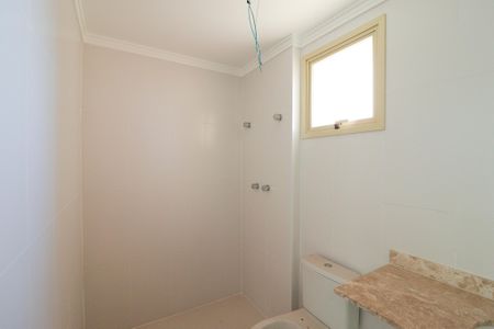 Apartamento à venda com 133m², 3 quartos e 2 vagas Apartamento à venda com 133m², 3 quartos e 2 vagasBanheiro da Suíte 3