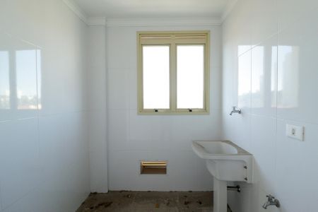 Apartamento à venda com 133m², 3 quartos e 2 vagas Apartamento à venda com 133m², 3 quartos e 2 vagasÁrea de Serviço