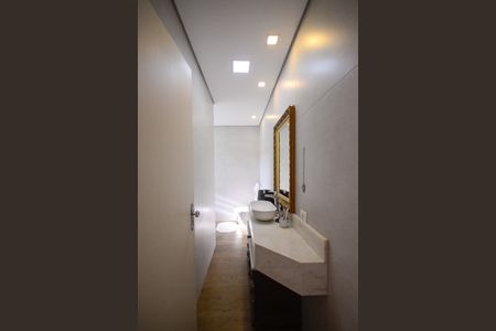 Casa à venda com 170m², 4 quartos e 2 vagas Casa à venda com 170m², 4 quartos e 2 vagasBanheiro da Suíte