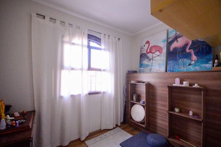 Casa à venda com 170m², 4 quartos e 2 vagas Casa à venda com 170m², 4 quartos e 2 vagasQuarto 1