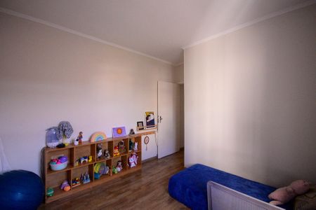 Casa à venda com 170m², 4 quartos e 2 vagas Casa à venda com 170m², 4 quartos e 2 vagasQuarto 2