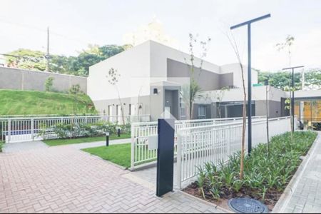 Casa de condomínio para alugar com 25m², 1 quarto e sem vaga Casa de condomínio para alugar com 25m², 1 quarto e sem vagaCondomínio
