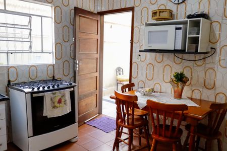 Casa à venda com 120m², 3 quartos e 2 vagasCozinha