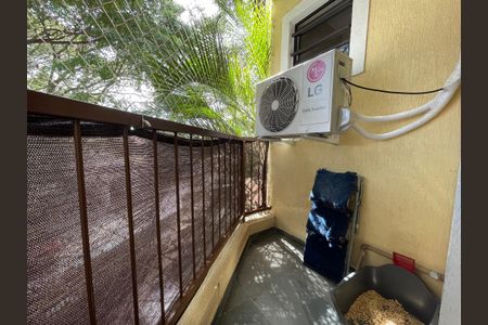 Varanda suíte 1 de casa à venda com 2 quartos, 106m² em Jardim Ester Yolanda, São Paulo